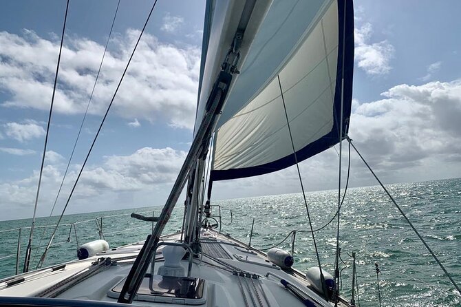 Day Sailing Adventure in the Florida Marine Sanctuary - Marathon start point: easy to reach, simple to end