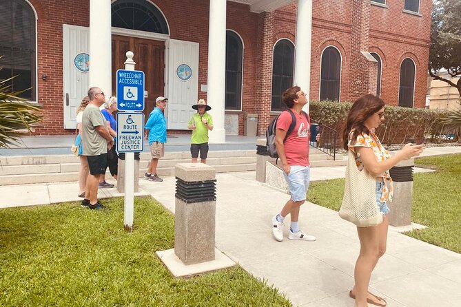 Hemingway Food and Walking Tour - Walking Time, Heat, and What to Wear