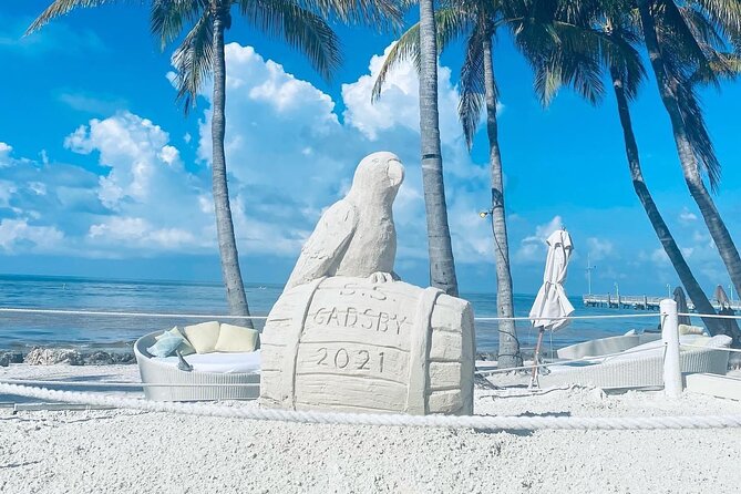 Jimmy Buffett Tour - Stop moments you’ll remember: Kermit’s key lime pie break