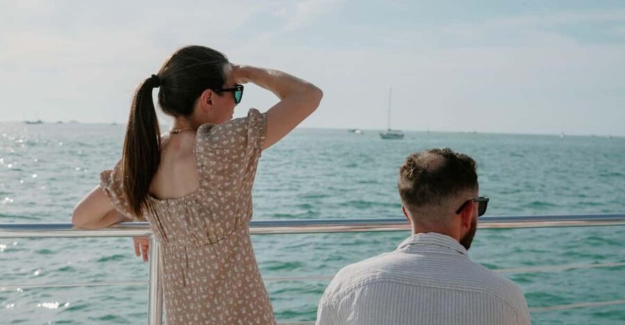 Key West: Afternoon Catamaran Sail and Dolphin Watch - Drinks onboard: why unlimited beer, wine, and sangria change the value