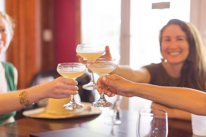 Key West Craft Cocktail Crawl - Getting ready in Key West: heat, ponchos, and comfy shoes