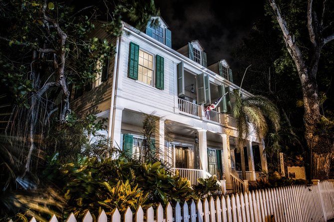 Key West Ghost Tours: Southernmost Shadows and Ghosts - Tragedy and Strange Occurrences: Stories You’ll Hear Between Stops