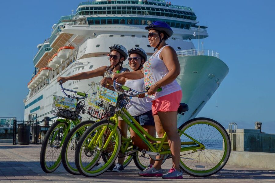 Key West: Guided Bicycle Tour with Key Lime Pie - Key moments you’ll actually use