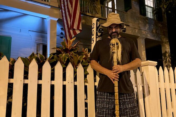 Key West Haunted Pub Crawl and Ghost Tour with Free T-Shirt - Duval Street and the Bone Island clue: Starting with the main stage