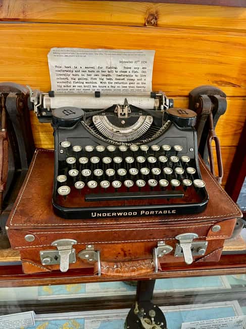 Key West: Insider's Hemingway Experience - The “Papa’s eyes” approach: story stops that feed you
