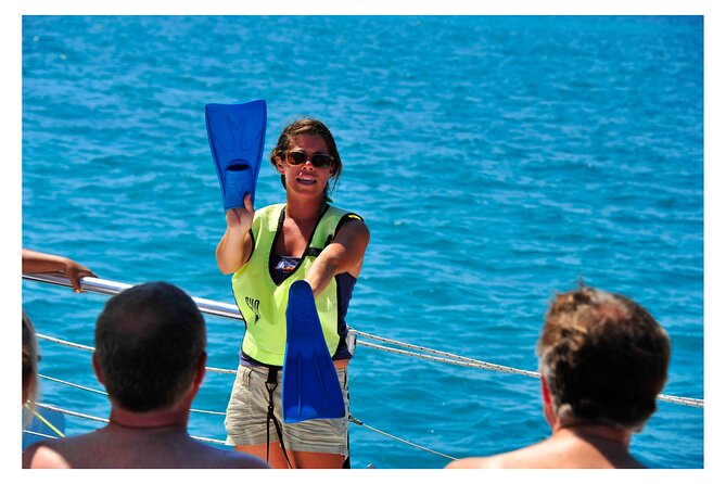 Key West Morning Snorkel Sail with Mimosas and Gourmet Breakfast - Mimosas, a Cash Bar, and the On-Deck Vibe