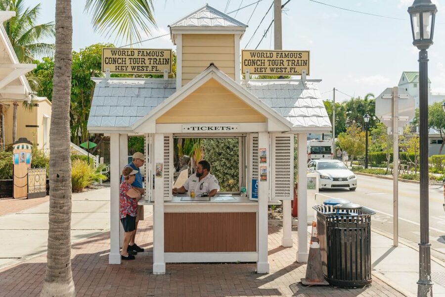 Key West: Old Town Trolley 13-Stop Hop-On Hop-Off Tour - Guides, narration, and why the ride feels more like a story walk