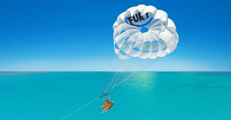 Key West: Parasailing Above the Island Paradise - Soaring over Key West: what the flight really feels like