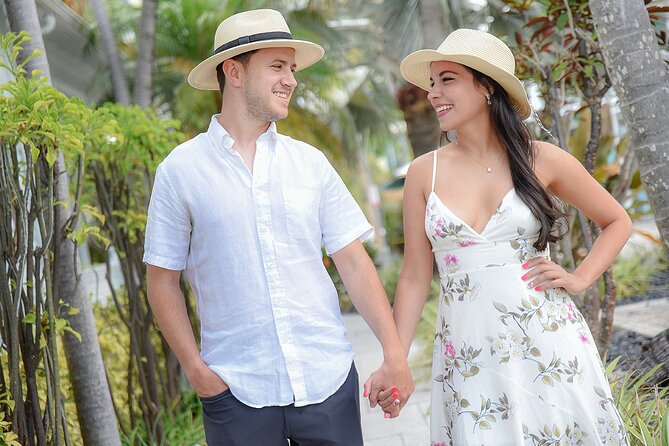 Key West Photo Shoot at Your Resort or Beach - Key West Portraits, Done On Your Schedule