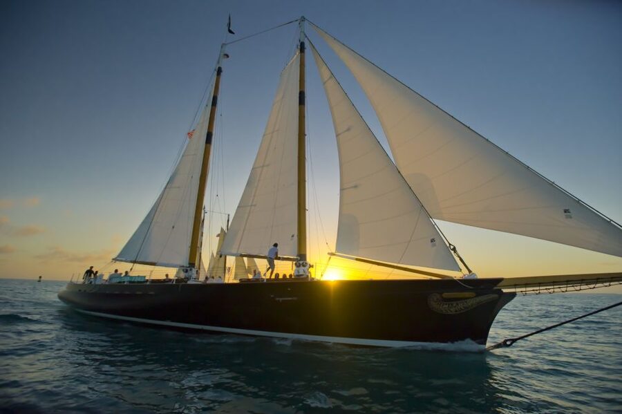 Key West: Schooner Sunset Sail with Food & Drinks - Food and drinks included: what you actually get on board