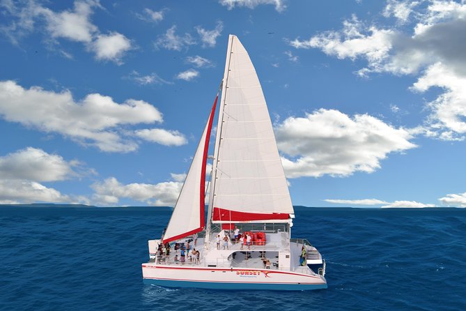Key West Signature Sunset Sail with Live Music, Open Bar & Food - Open bar reality: what you get with the well bar (and the premium option)