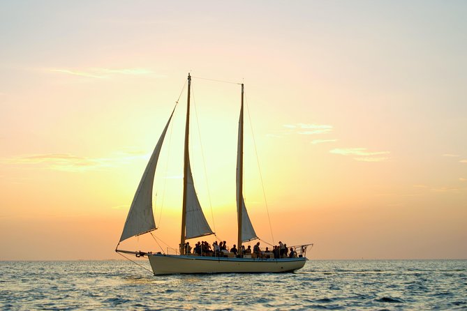Key West Small-Group Sunset Sail with Wine and Hors d'oeuvres - Key West Sunset Sail With Wine and Hors d’oeuvres: Quick Hits