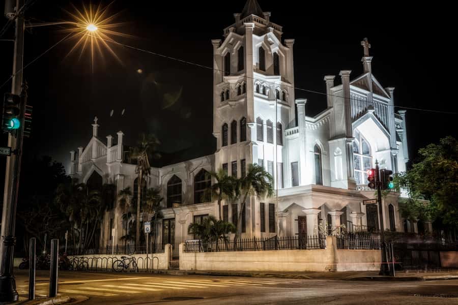 Key West: Southernmost Ghosts Haunted Walking Tour - Key things you’ll notice on this US Ghost Adventures ghost walk
