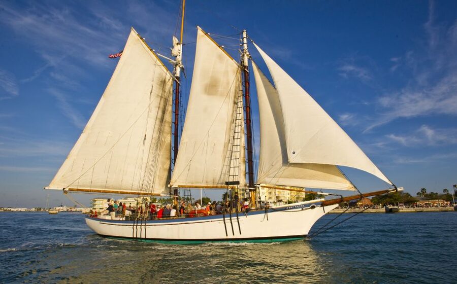 Key West: Windjammer Champagne Sunset Sail - Joining the sail-raising tradition (and why you’ll remember that part)
