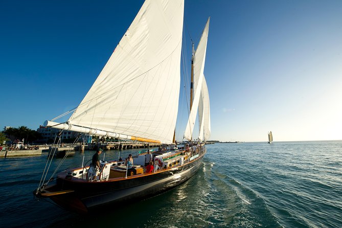 Key West Wreckers Race Aboard Schooner America 2.0 - The 3-hour race route: from William Street to Sand Key Lighthouse