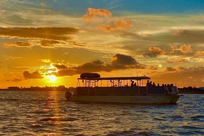 Marathon: Historic 7-Mile Bridge Sunset Cruise - Faro Blanco to the bridge: smooth start, easy end