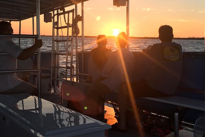 Marathon: Historic 7-Mile Bridge Sunset Cruise - Drinks, music, and the extras that actually matter