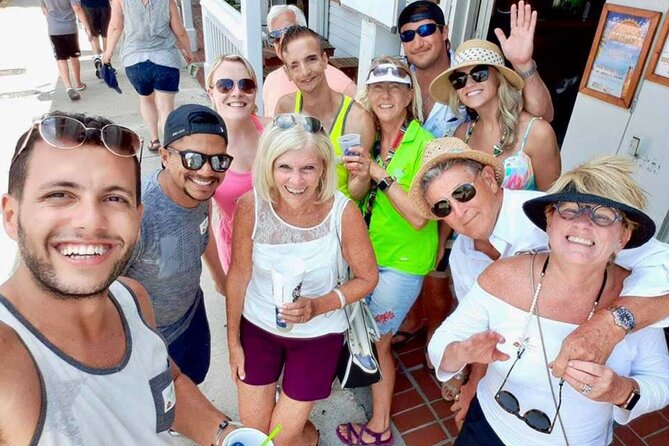 Original Key West Pub Crawl: The Best Bars with Free T-Shirt - Hard Rock Cafe: Party Atmosphere in the Old Curry Mansion