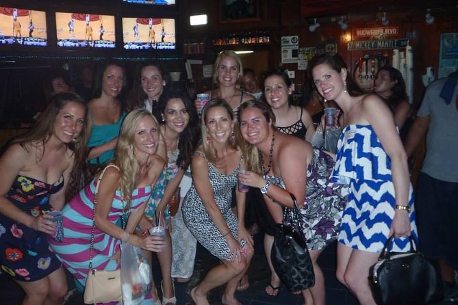 Original Key West Pub Crawl: The Best Bars with Free T-Shirt - Route in Real Time: From Duval Street to the Harbor Walk