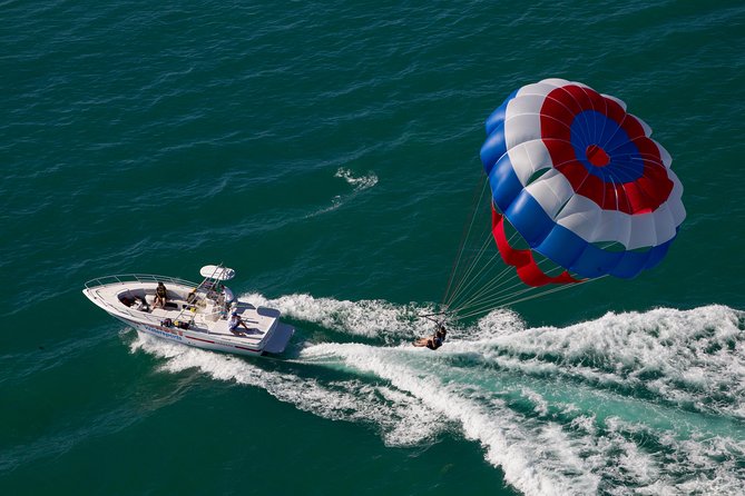 Parasailing in Key West at Smathers Beach - The crew makes or breaks it: safety, nerves, and named captains