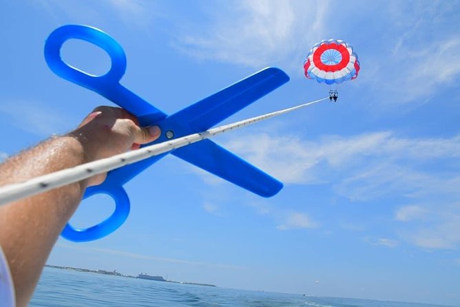Parasailing in Key West at Smathers Beach - Stop 2: Smathers Beach, the view you came for