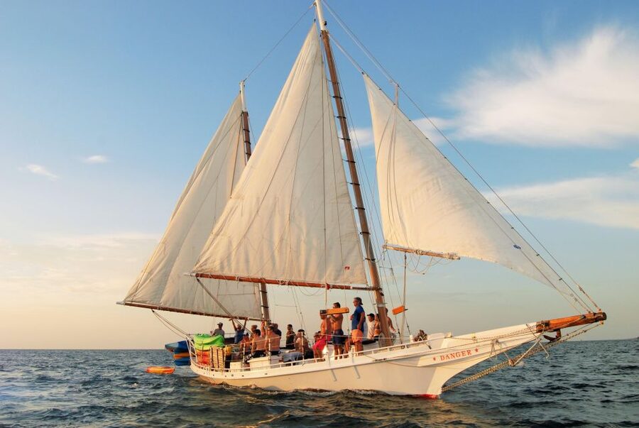 Premium Day Sail, Snorkel &, Kayak with Lunch - Snorkeling the Florida Keys Waters: What to Expect Under the Surface